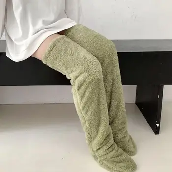 Дамски чорапи Уютни и Топли дамски Плюшени зимни чорапи с дължина над коляното Мека, устойчива на плъзгане Дебели обувки за стилни нагряване на краката