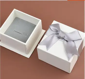 Кадифе кутия кремава на цвят с лък, пръстен, обеци, кутия за съхранение, аксесоари, калъфи